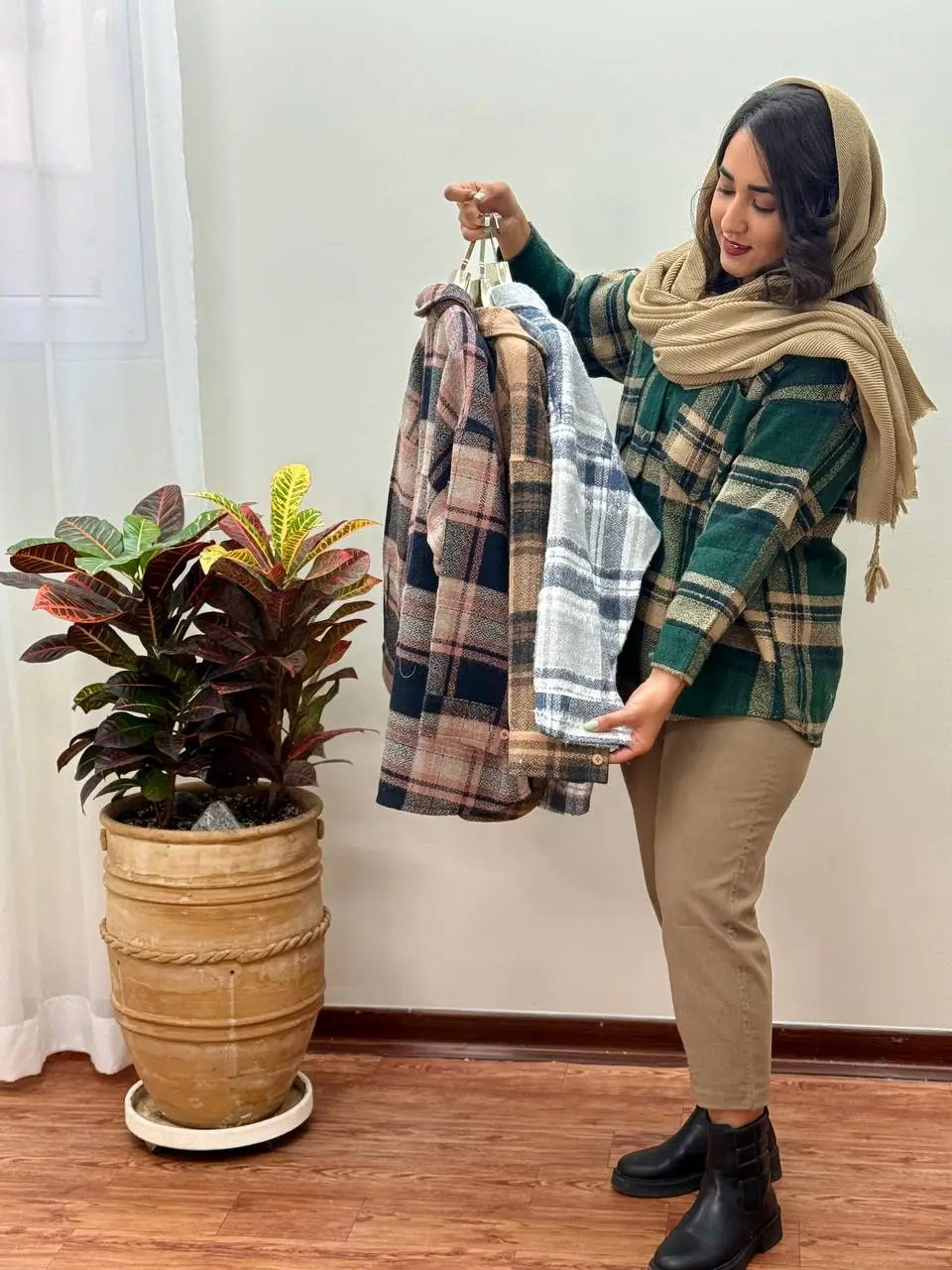 photo_2025-09-26_18-36-44 شکت چهارخونه